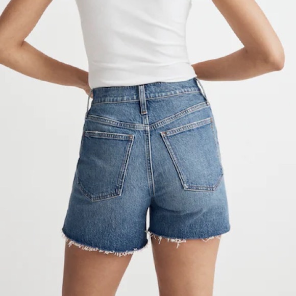 Madewell Pants - Madewell The Perfect Jean Short Mid Length